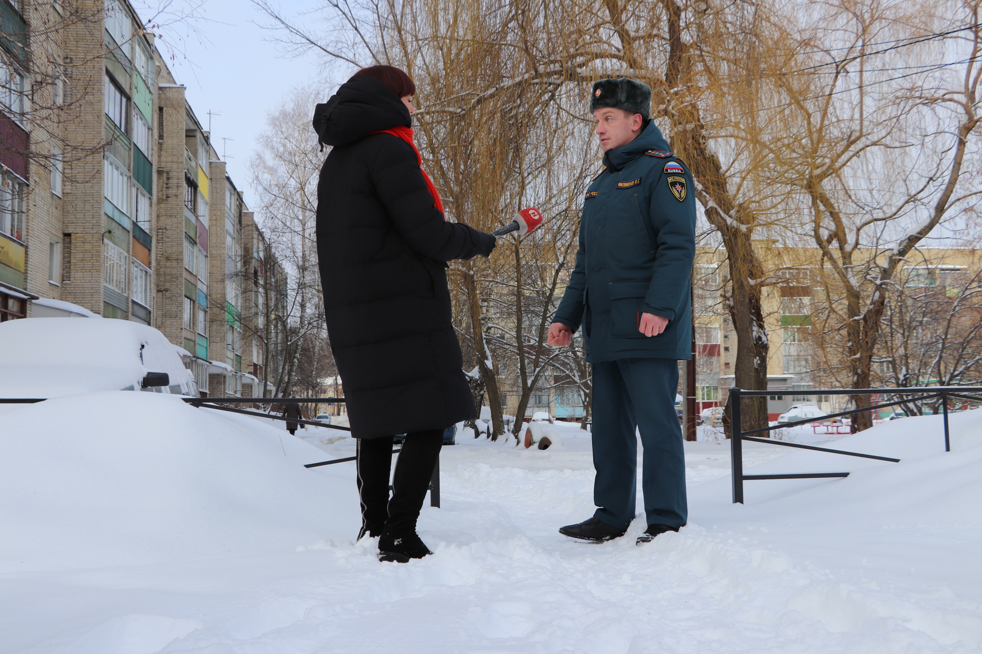 Препятствие проезду пожарного автомобиля к жилым домам влечет штрафные  санкции - Новости - Главное управление МЧС России по Тамбовской области