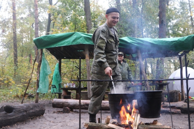 Комплексный военно-полевой выход студентов Многопрофильного кадетского корпуса имени Л.С. Демина